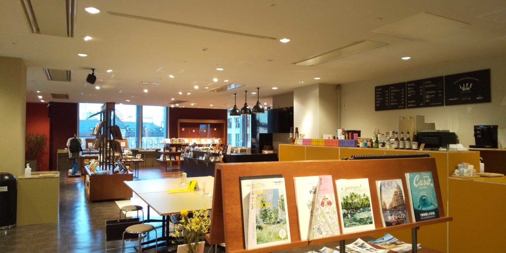 Via Atスポットが東京駅目の前 丸ビルに誕生 Route Cafe And Things が登録 ヴィアート Via At